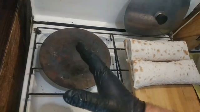 Шаурма из вчерашних котлет + оригинальный соус#2 от Комрада смотреть онлайн