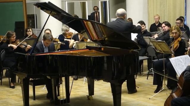 Э.Григ Концерт для фортепиано с оркестром ля минор op.16, 1я часть, Александр Орлов 13л. 22.04.17 смотреть онлайн