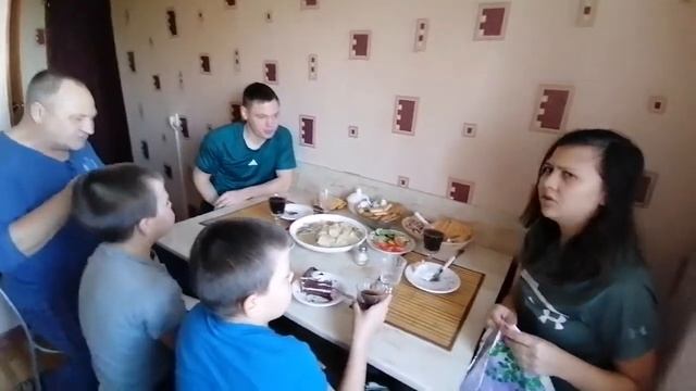 Пришли гости на бешбармак смотреть онлайн