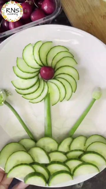 Smart fruit plate decoration || Super easy salad decoration ideas || #Shorts смотреть онлайн
