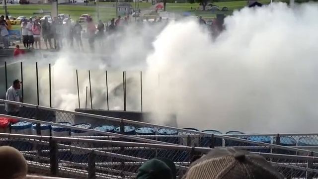 Jetta burnout смотреть онлайн