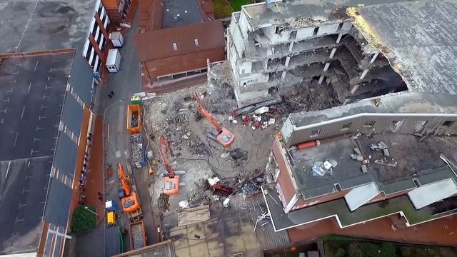 2016-04-08 Hertie Update Hitachi ZX 470 longfront 350 250 смотреть онлайн