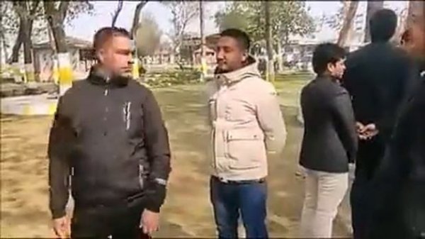 Индусы играют прикольную игру