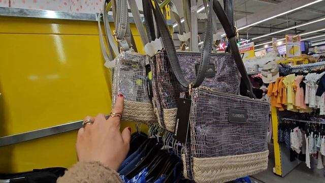 STOKOMANI ARRIVAGE 28 AVRIL 2024 смотреть онлайн