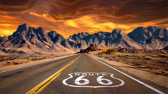Chuck Berry - Route 66 (Lyrics) (1961) смотреть онлайн
