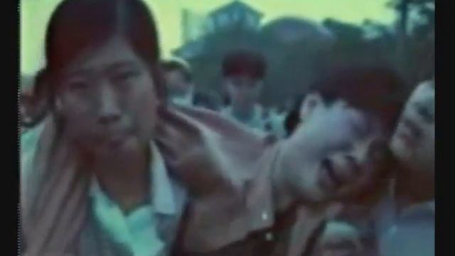６・４ Tiananmen Square mourning ! смотреть онлайн