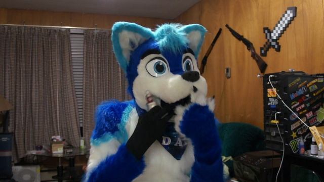 Vaping with Snow Wolf 200W in Fursuit смотреть онлайн