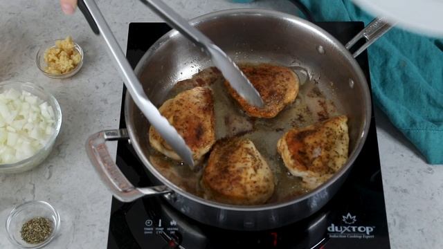 Creamy Chicken Pasta in Less than 30 Minutes смотреть онлайн