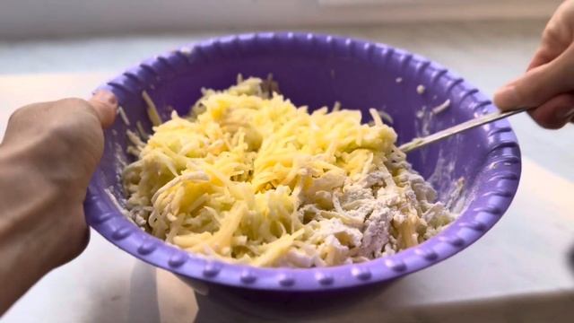 ЛЁГКИЕ И ПОТРЯСАЮЩЕ ВКУСНЫЕ ДРАНИКИ С КАРТОФЕЛЕМ И КАБАЧКОМ смотреть онлайн