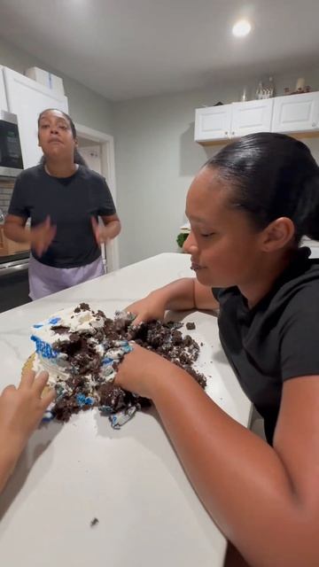 Oops! We Ate Dad’s Birthday Cake #funny #shortvideo #shorts #short #prank смотреть онлайн