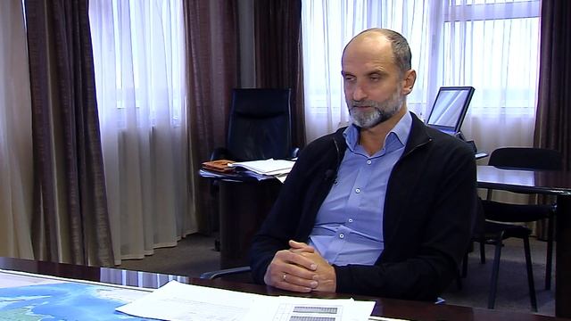 Сюжет: кожевенный завод налаживает работу на внутреннем рынке смотреть онлайн