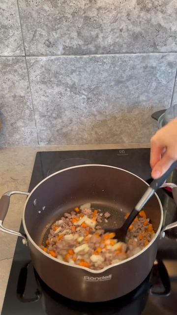 Обед на быструю руку #обед #лёгкийрецепт #мотивациядня #мотивация #рецепт смотреть онлайн