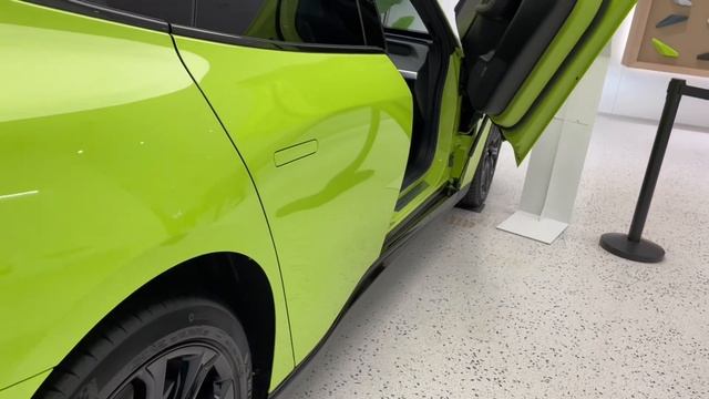 XPENG P7 WINGS Sedan - SMART ELECTRIC CAR. LIMITED EDITION смотреть онлайн