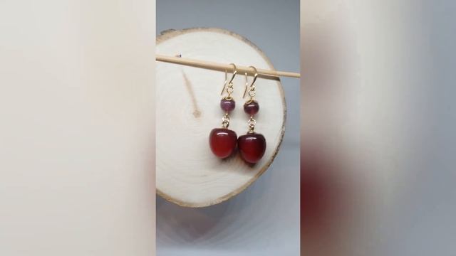 Женские серьги с натуральным гранатом "Вишнёвый поцелуй" #украшениясгранатом #серьгисгранатом смотреть онлайн