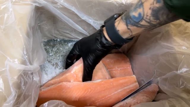 Обзор филе кусков лосося (семги) свежемороженых от fish2o.ru смотреть онлайн