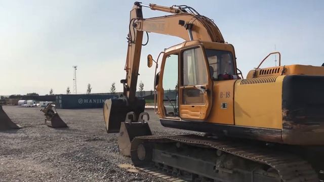 2002 HITACHI ZX200 LC For Sale смотреть онлайн
