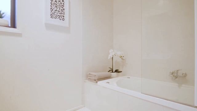 Character, space, and location - 7 Lynfield Place, Mt Roskill смотреть онлайн