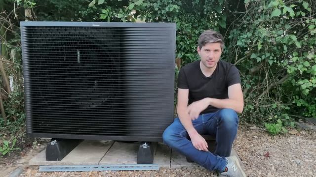 Replacing an oil boiler with an air-source heat pump: Why, what and how смотреть онлайн