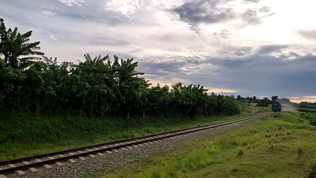 Train Ex13 Havana-Guantanamo Loc DF7G-C 52529 through Dos Caminos de San Luis!Sept 2022!!! смотреть онлайн