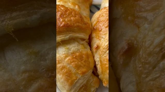 Круассаны - французский завтрак☕️😋👍 смотреть онлайн