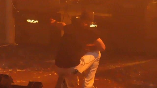 Baw it daba NYE смотреть онлайн
