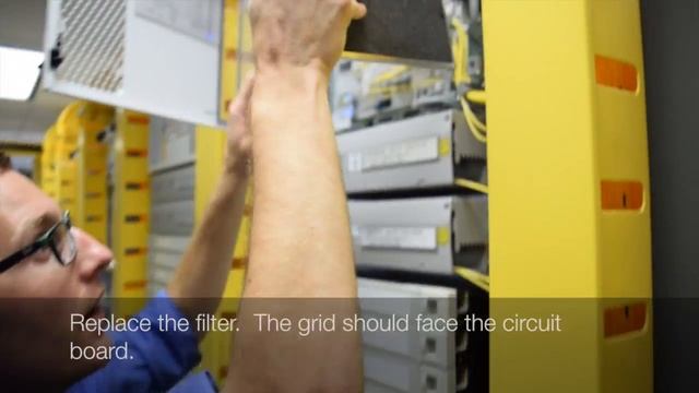 Ciena 6500 - 7 slot configuration - Side filter replacement смотреть онлайн