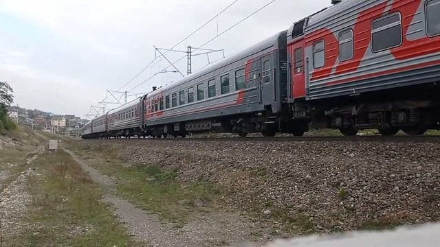 пассажирский поезд 678/677 новороссийск- Владикавказ прошел 805 км смотреть онлайн