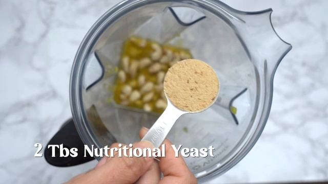 Vegan Alfredo Pasta! Easy, Creamy, Dairy-Free Alfredo Sauce смотреть онлайн