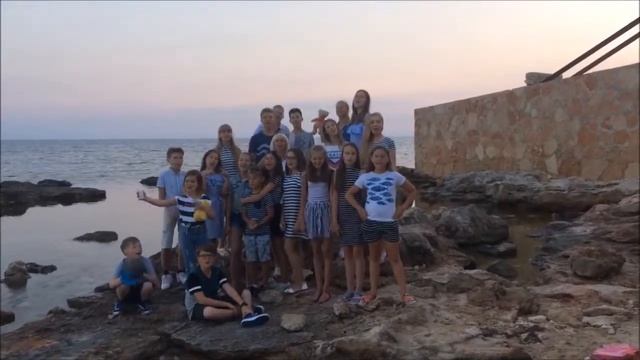 Летний лагерь в Крыму смотреть онлайн