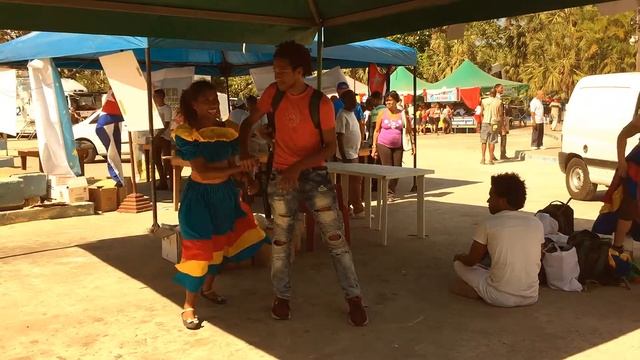 Cuban Endless Dancing 💃 - Cuba - 5 Minutes Trip смотреть онлайн