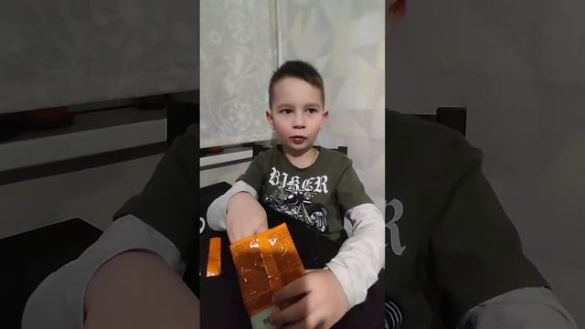 сухарики Эу Пацан обзор смотреть онлайн
