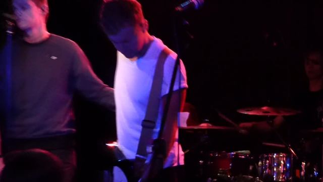 Mana Island - Bitten - Xuman Records Showcase - 16 Tons - 10.09.15 смотреть онлайн