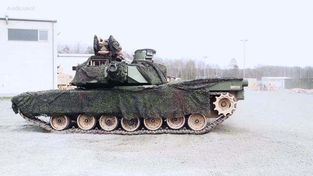 Watch This 60+ Tons M1A2 Abrams Tank Dance смотреть онлайн