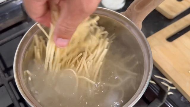 Каурма лагман (kaurma lagman) - проще говоря, жареный лагман смотреть онлайн