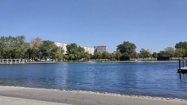 Москва. Пруд Марс. Август + 32. смотреть онлайн