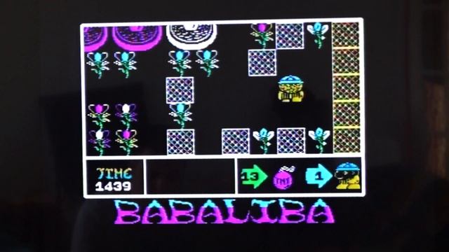 ZX SPECTRUM Plus. Pod telewizorem i troche gier.2/2 смотреть онлайн