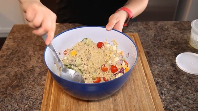 Lemon Orzo Salad with Homemade dressing смотреть онлайн