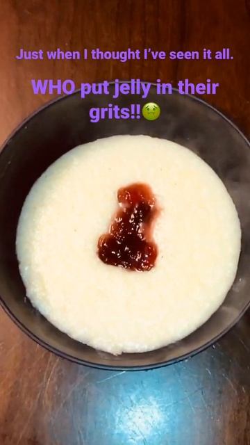Salt or Sugar in your grits? No sugar please🤢#subscribe #fyp #foodie #breakfast #cooking #soulfood смотреть онлайн