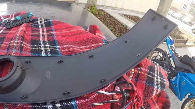 Yamaha YZF-R 125 Fuel Tank Shell Replacement смотреть онлайн