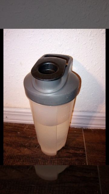 Water Cup popping sound effect смотреть онлайн