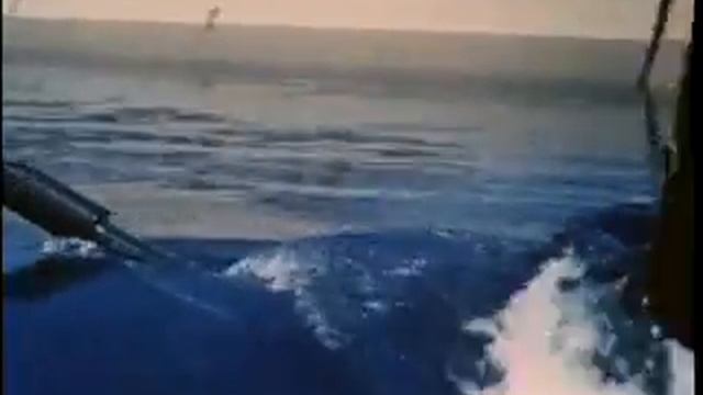Submerged M60 Tank Testing смотреть онлайн
