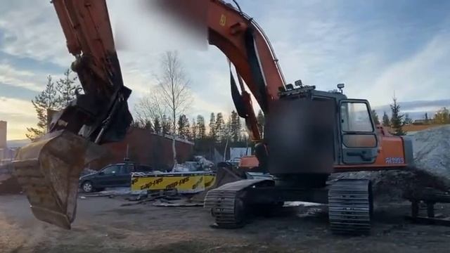 #1488: 1998 Fiat-Hitachi 330LC.3, Bandgrävare смотреть онлайн