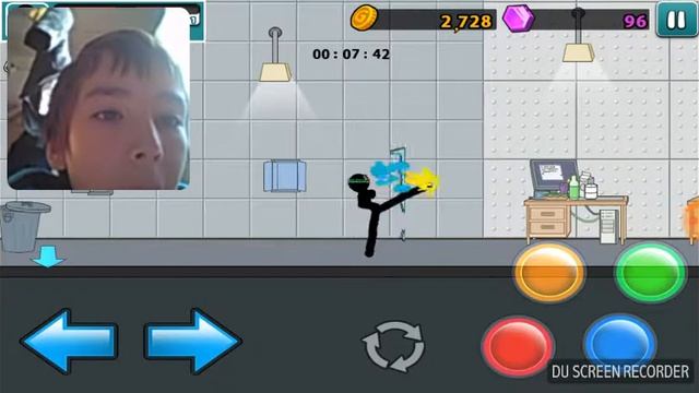 Я играю в игру которую не знаю как она называется