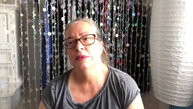 Lush & Whats going on in my life смотреть онлайн