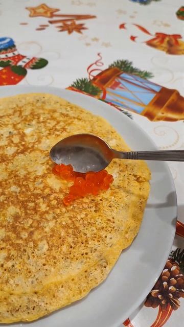 Овсяноблин с красной икрой ,полезное начало дня!!!#shorts смотреть онлайн