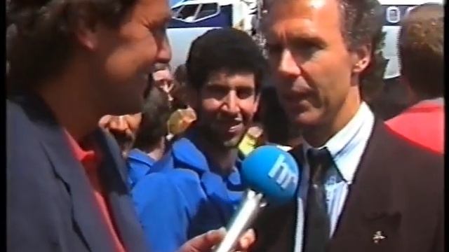 WM 1990: Empfang der Weltmeister am Flughafen смотреть онлайн