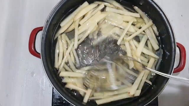 KFC style Fried Chicken Recipe in Tamil / Al baik Recipe / Fried Chicken / French fries / Burger Bu смотреть онлайн