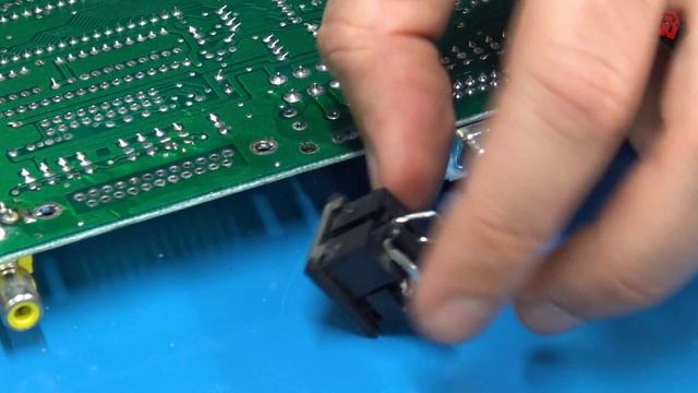 Building the Worlds Newest Amiga - The A500++ (2/4) смотреть онлайн