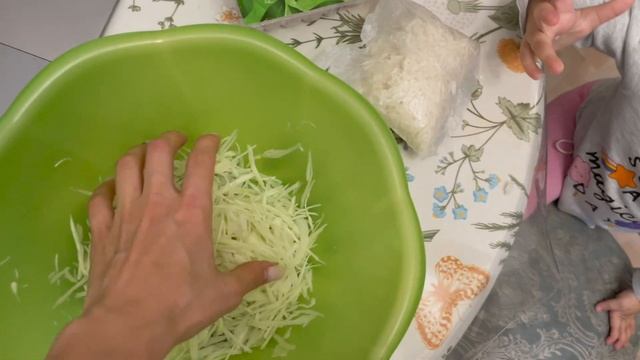 БОЛЬНИЧНЫЙ окончен!) | Готовим ЛЕНИВЫЕ голубцы смотреть онлайн