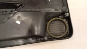 Обшивка двери передней правой Volkswagen polo 5